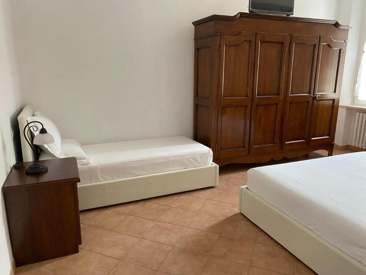 B&B Giulia Парма Экстерьер фото