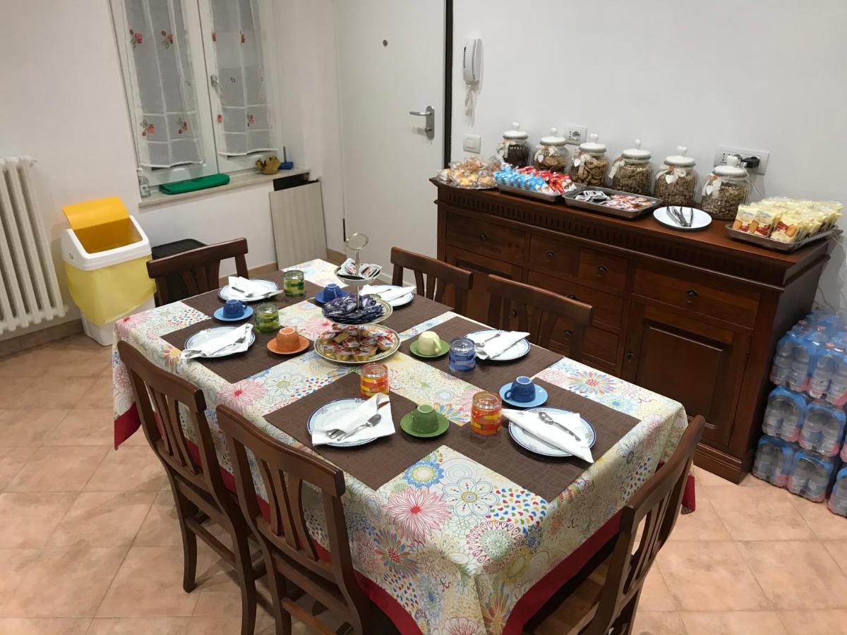 B&B Giulia Парма Экстерьер фото